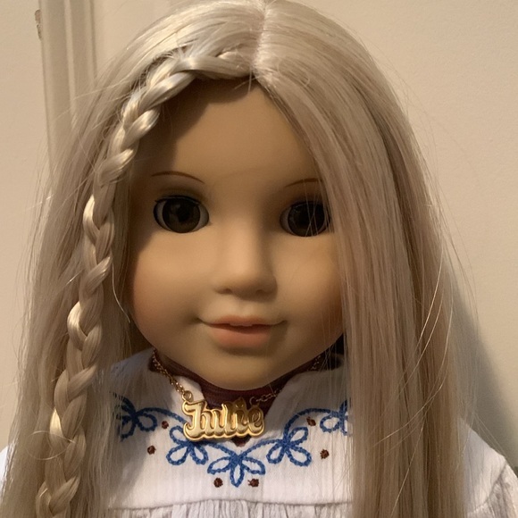 American Girl doll Julie Albright - 1974